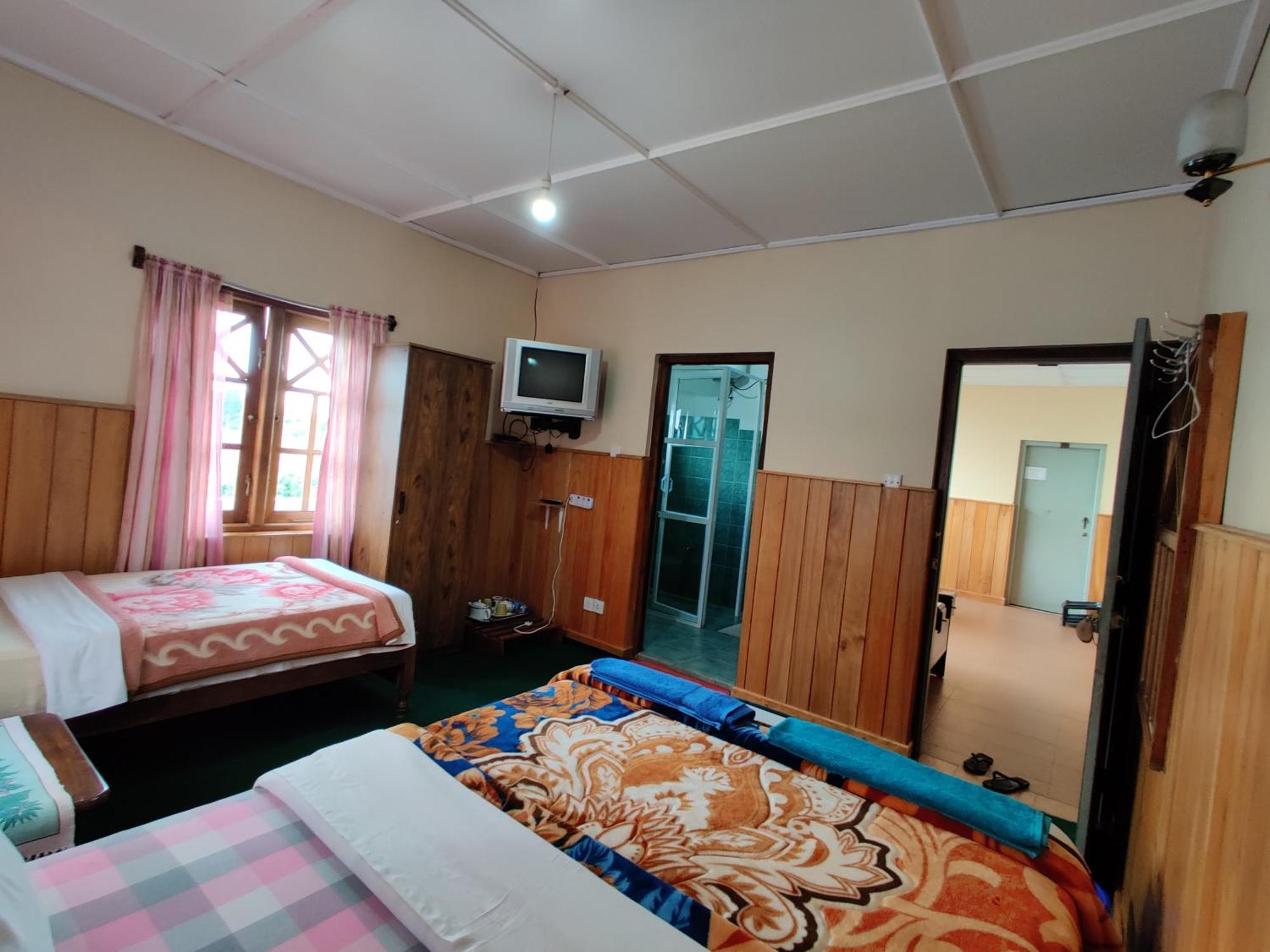Hotel Carnation Rest Nuwara Eliya Esterno foto