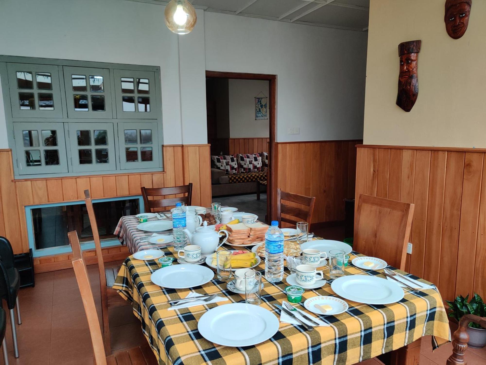 Hotel Carnation Rest Nuwara Eliya Esterno foto